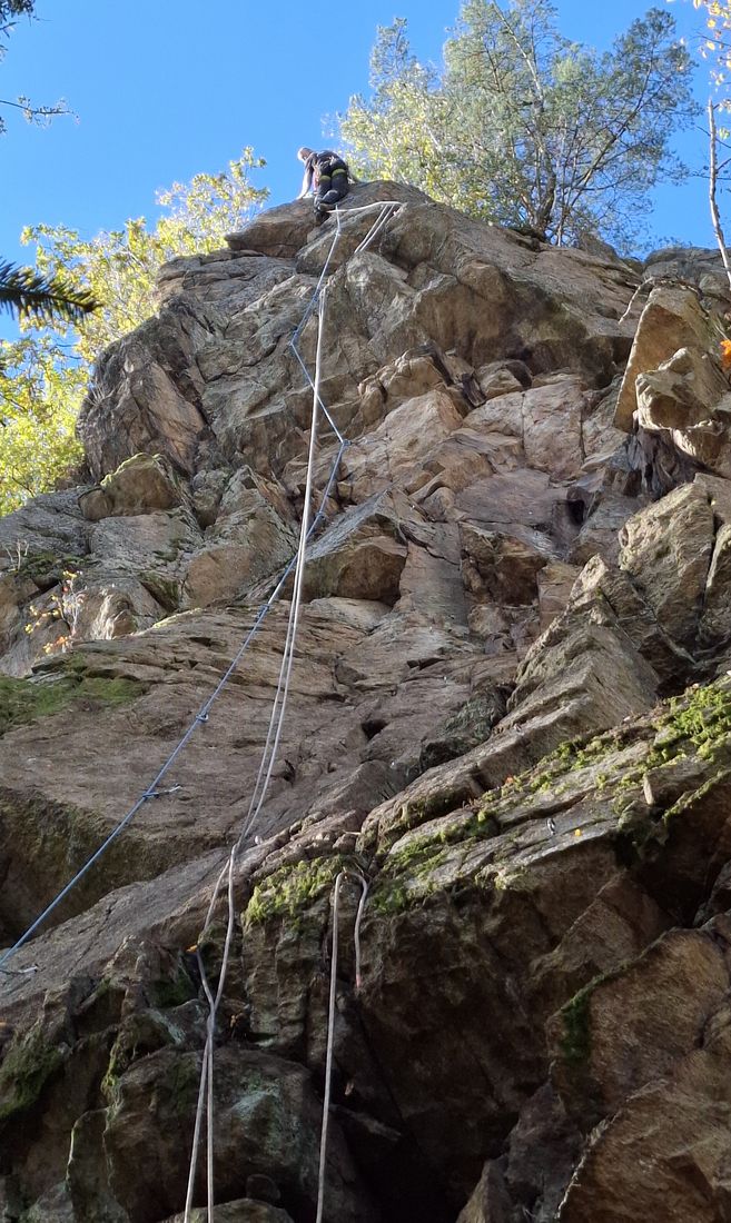 Kliknutm zavete okno.