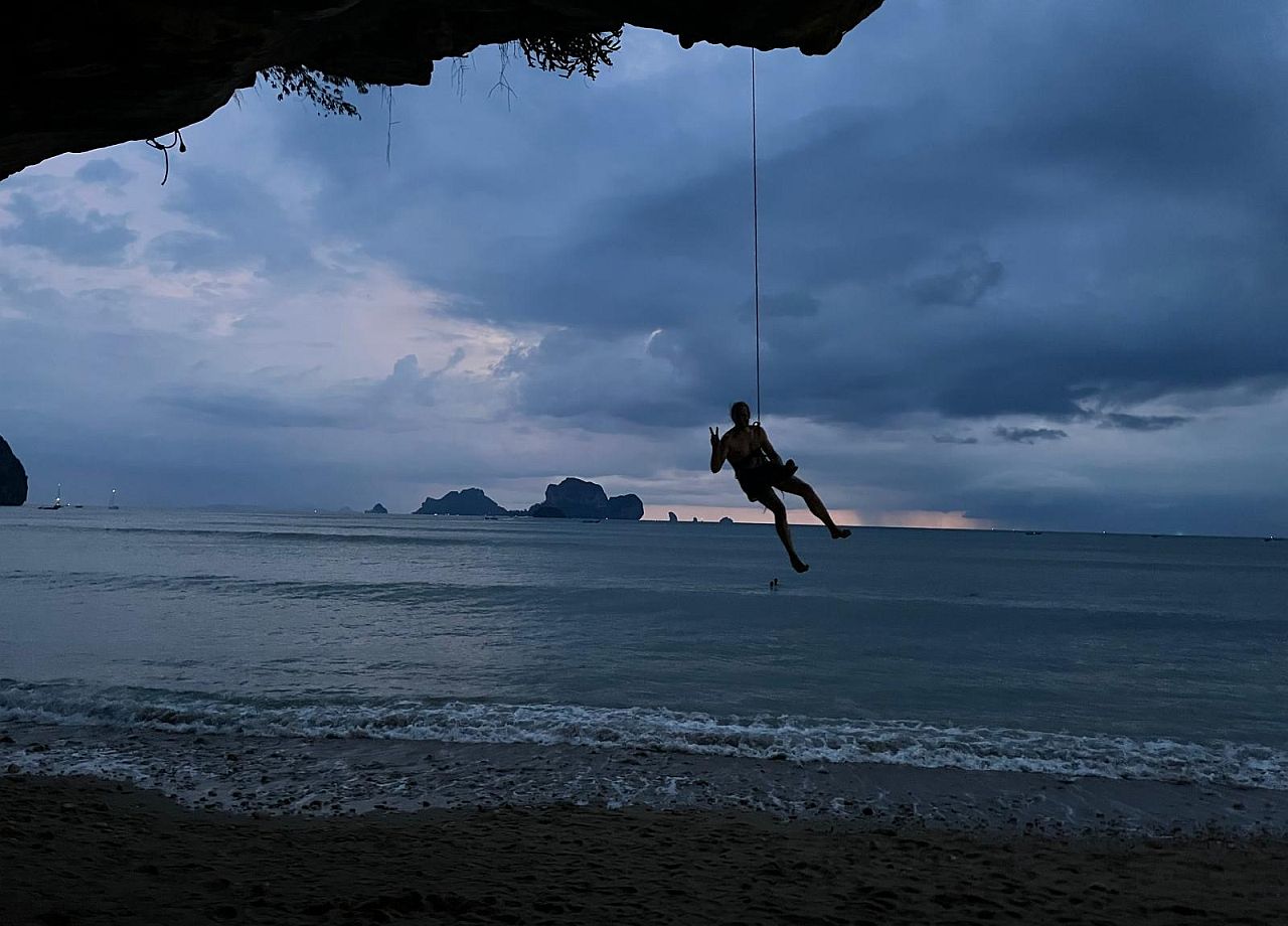 Kliknut�m zav�ete okno.